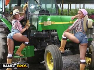 Big Booty Farmin' Throwback Featuring Isabel Ice & Jordan Ashley xxx movie vids